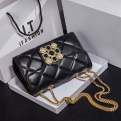 Soft PU Leather Women’s Shoulder Crossbody Bag Chic Quilted Underarm Bag Small Chanel-Style Handbag